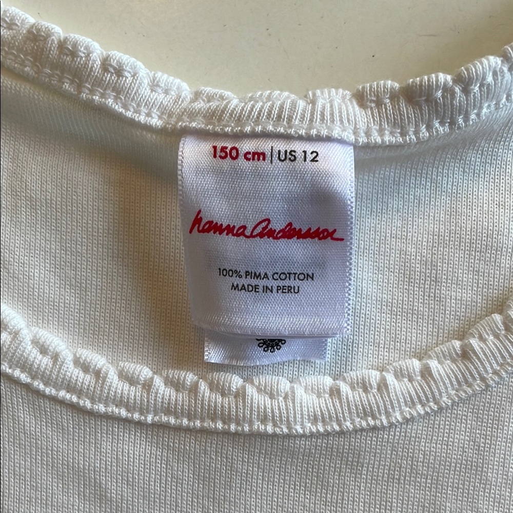 Hanna Andersson - Solid White Kids Tee - Picture 2 of 7
